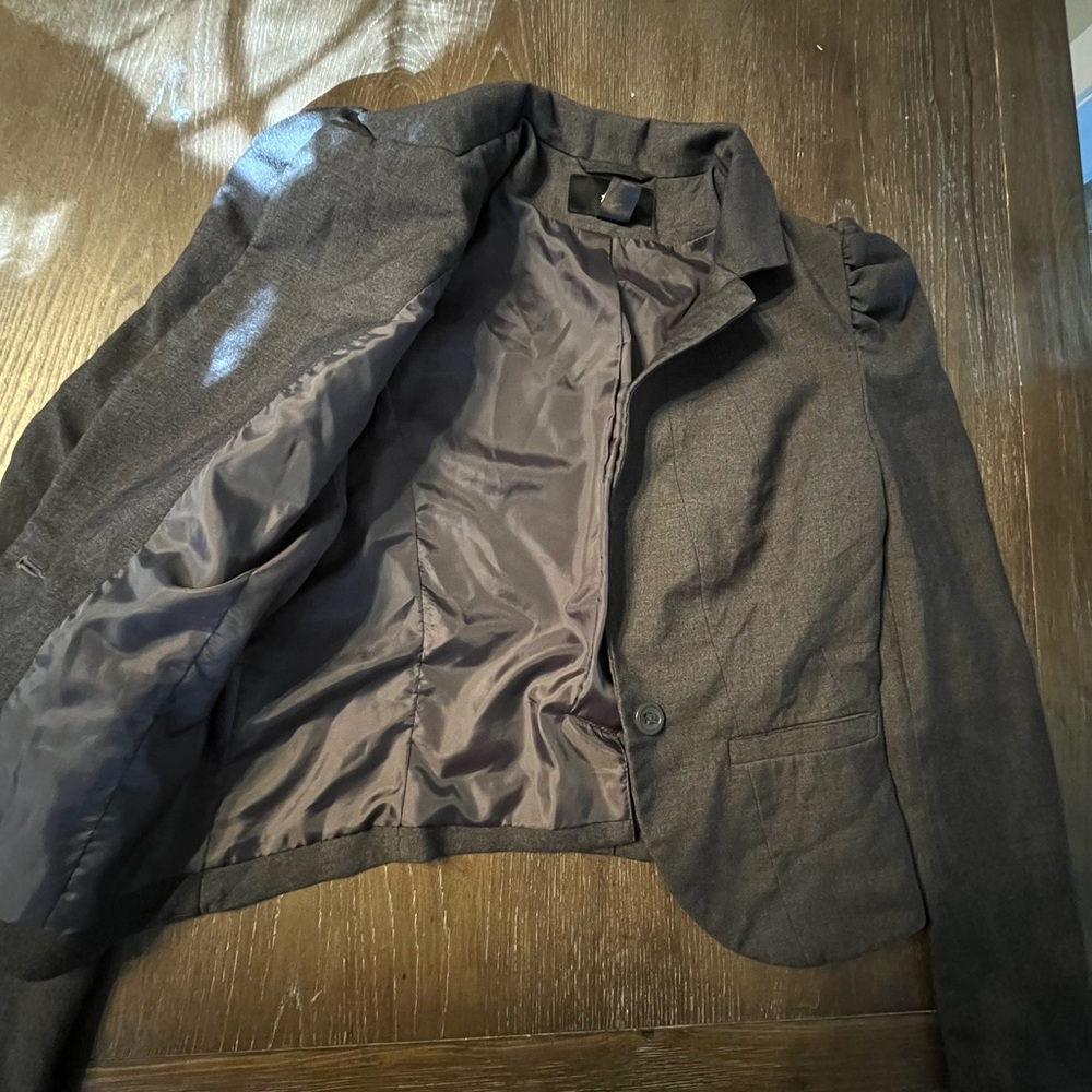 H&M Blazer - Picture 4 of 7